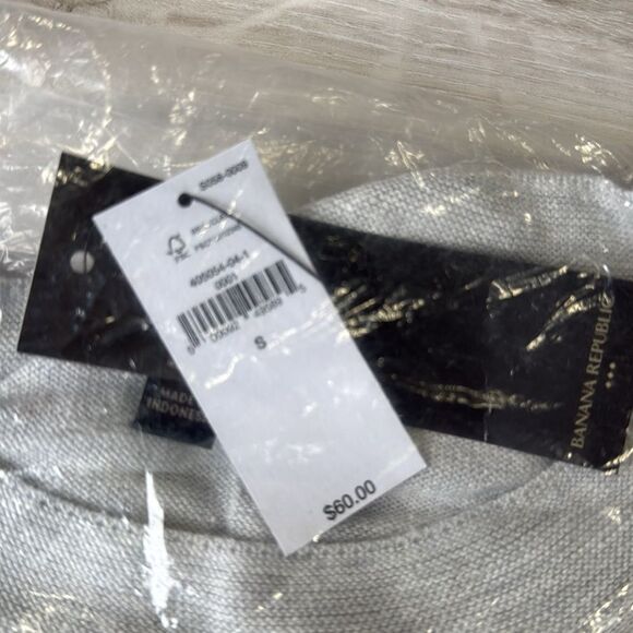 BANANA‎ REPUBLIC FOREVER CREW-NECK SWEATER HEATHER GREY SMALL NWT in packaging - Picture 4 of 5